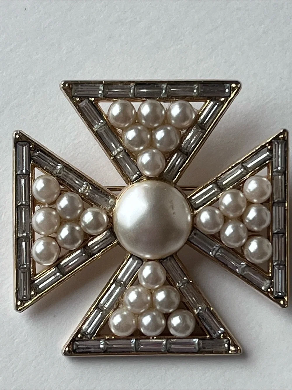 Vintage Maltese Cross Gold Tone Faux Pearl Brooch
